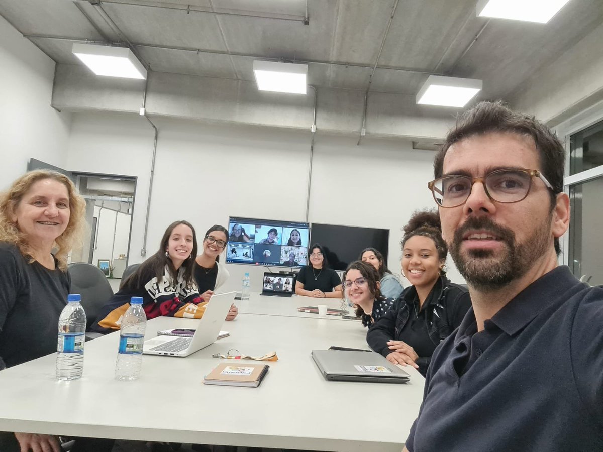 No dia 2 de setembro, marcamos um grande passo com a realização da nossa primeira reunião entre o Laboppi e o Realidade Latino Americana. Estamos animados em consolidar essa parceria e construir juntos um futuro de colaborações significativas! 👏🏻🌎