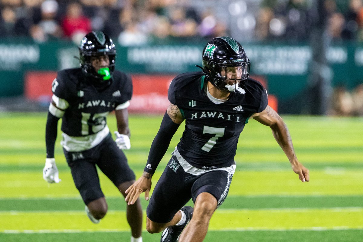 MichaelLasquero's tweet photo. #HawaiiFB has the best defense in the Mountain West 👀 🔒 

@HIsportsradio @WarriorAccess @SportingTrib https://t.co/FDBhc7ftVn