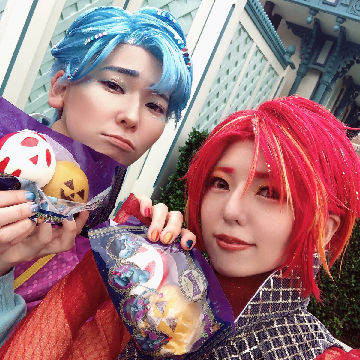 planet_T_D's tweet photo. 雨でフードが本来の力発揮したり笑 寒さで凍えたりしたけどたのしかった〜〜〜💧🔥
作品分かって声かけてくださる方もたくさんいて𝓗𝓐𝓟𝓟𝓨でした😭🫶
3枚目は唯一フーディ脱げた室内でウェイドが撮ってくれたもので 4・5枚目は彼氏のかわいさに限界を迎えたウェイド強火(物理)です
#Tsubasa_D_H https://t.co/0CdwOG0P1U
