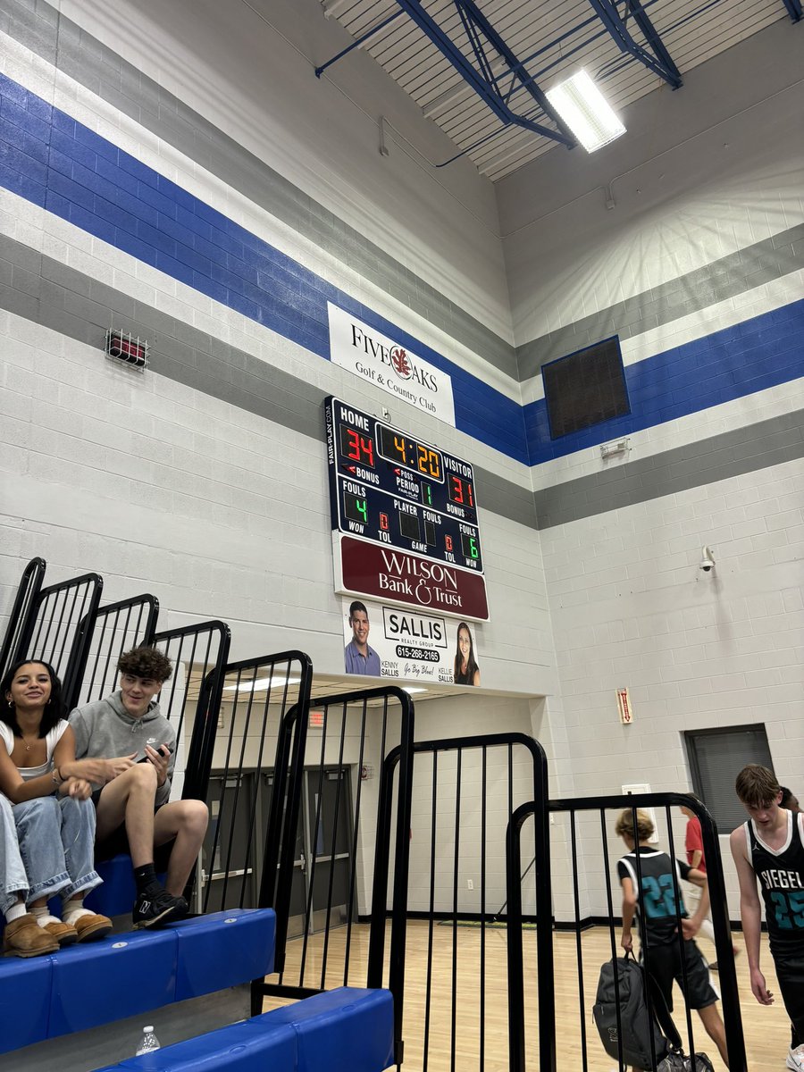 Varsity boys guy out another close one against Station Camp tonight. Hard fight from beginning to end! Easton capped it off with a dagger 3 to win the game! #encore #whateverittakes