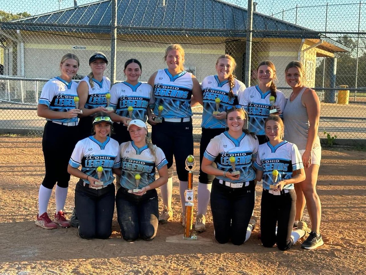 EllaHowe2027's tweet photo. Went down to TN 2 weeks ago for the Fall Premier Showcase with my @Legends16uBlue ladies! We went 6-1 bringing home the championship. @teamworth95
@PickNorthSB @CoastRecruits @TopPreps @ExtraInningSB @CoastRecruits @SBRRetweets https://t.co/J3XF7tL3b5