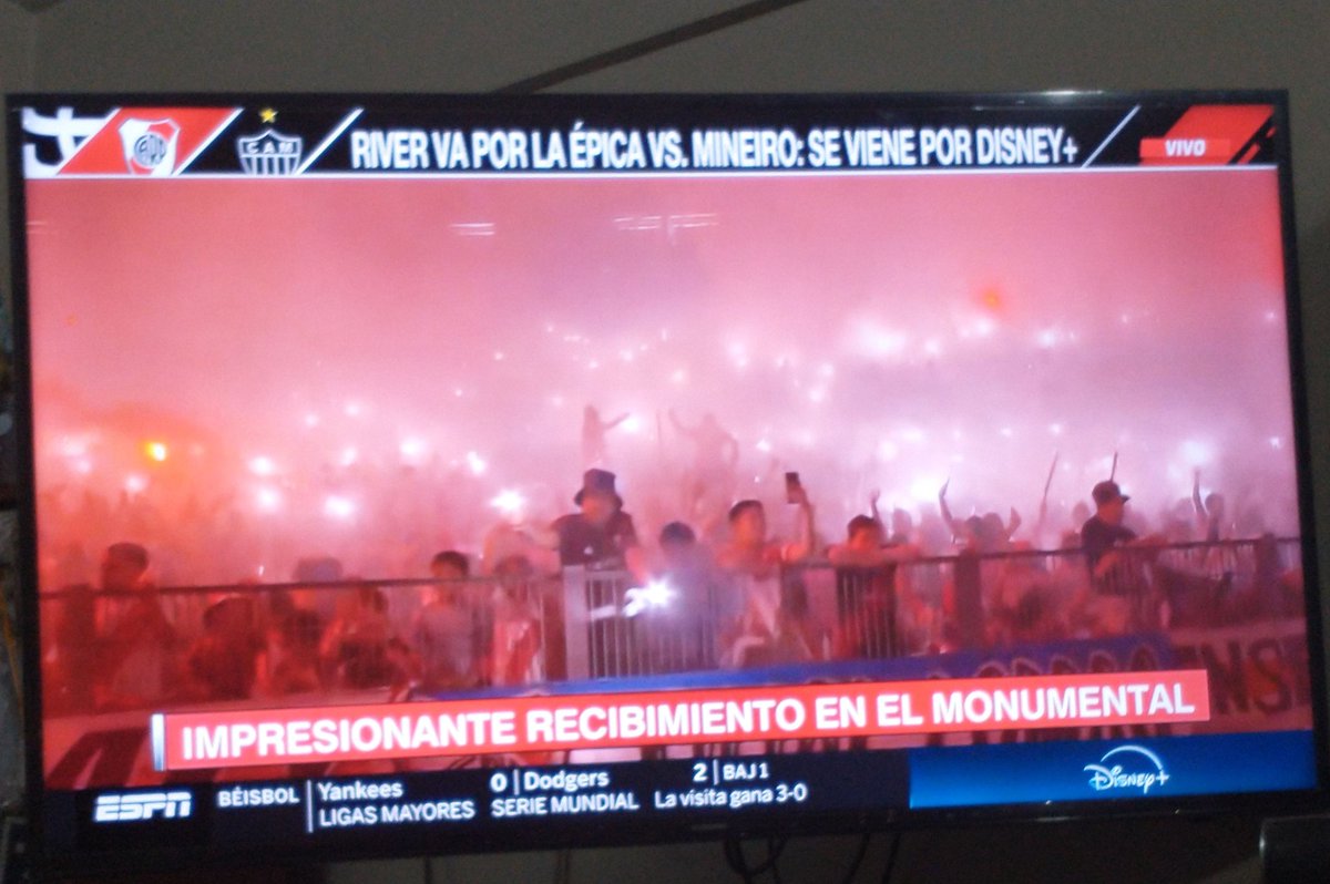 betyjul's tweet photo. Vamos River!!!!!! https://t.co/C6rSLVGCh2