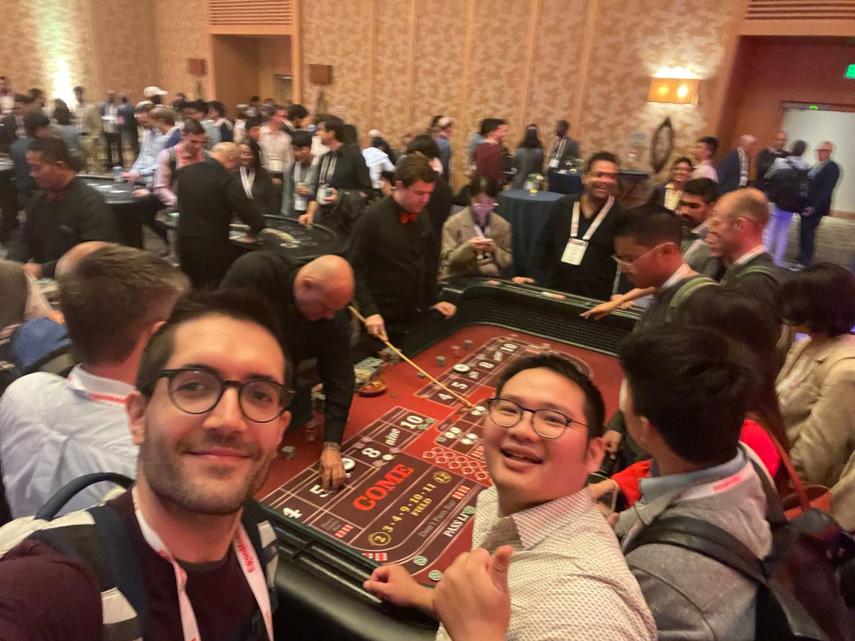 JacyTaci's tweet image. Science and fun at the AIChE in San Diego with Prof. @HaichaoWu_HW.
Stay tuned!
