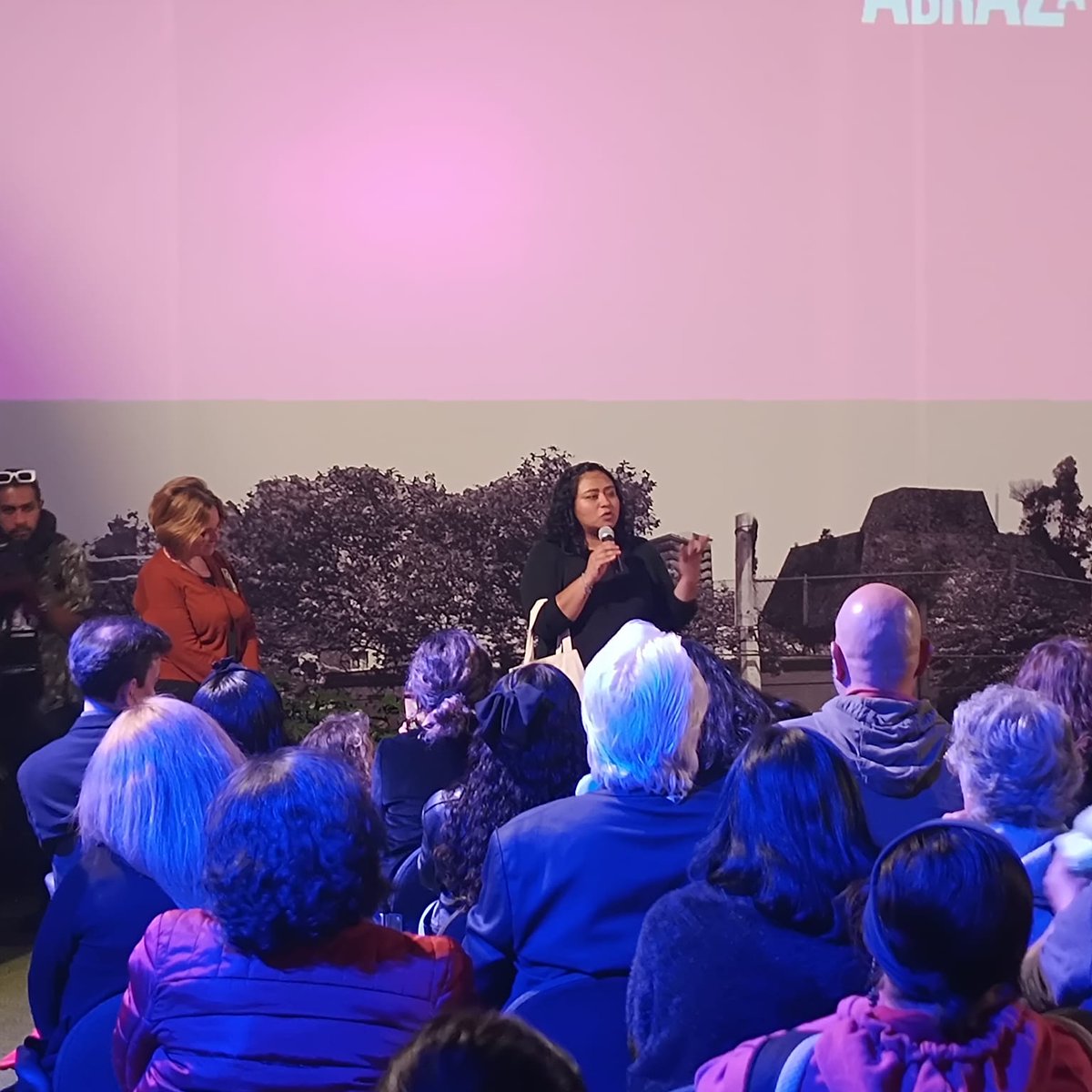 CentroProdh's tweet photo. 🎥 Acompañamos la presentación del documental “Este Arte que Abraza” de @OjosDePerroVs en @elCeX_mx (Centro de Exploración y Pensamiento Crítico) de la @IBERO_mx . 

Fundamental apoyar desde el arte y la solidaridad con la búsqueda de personas desaparecidas. 

¡Muchas gracias! https://t.co/JM9ggugK2l