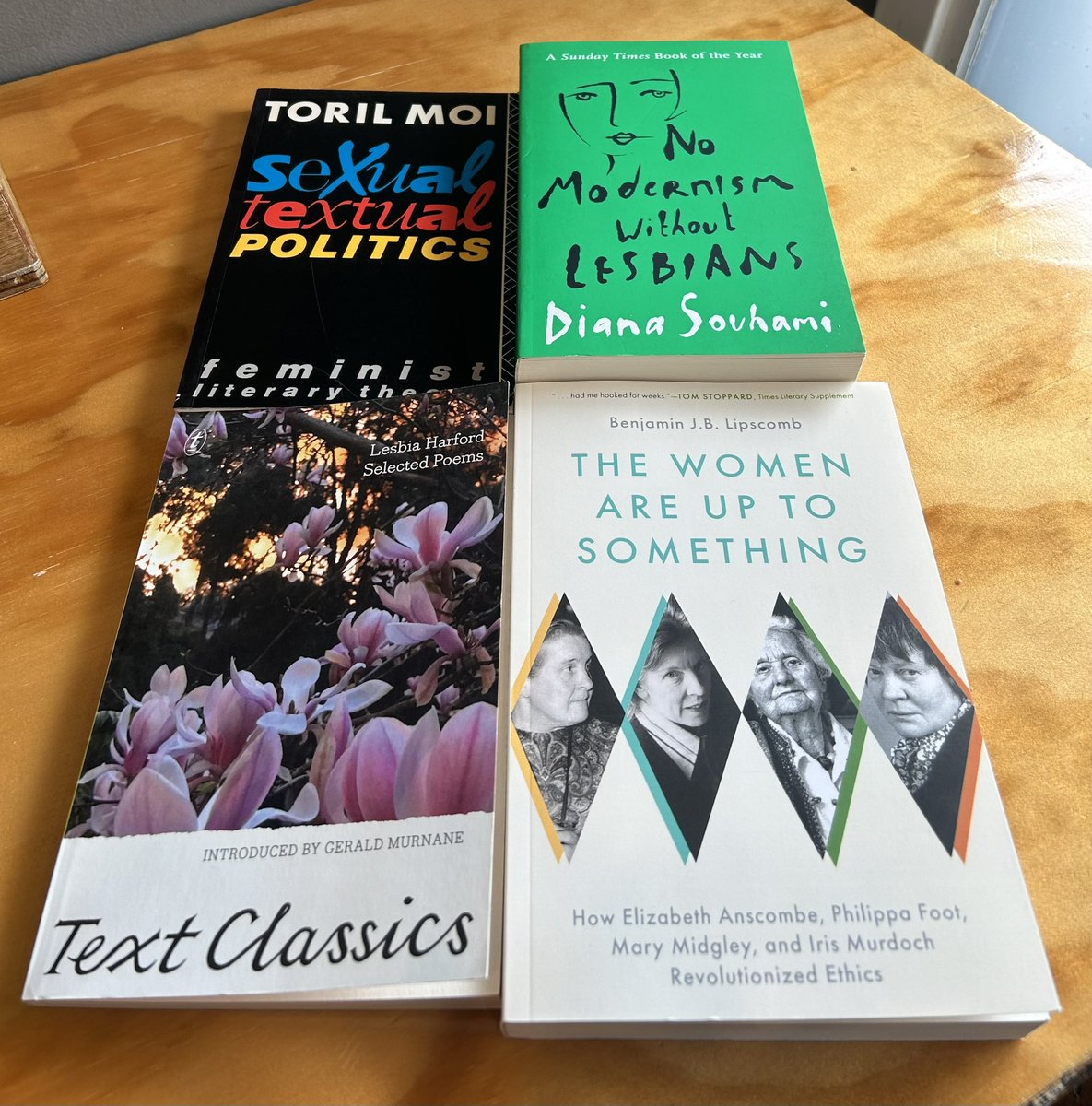 Thesis Passing Presents (to myself), courtesy of Fuller's and Cracked and Spineless in Hobart.

🥳