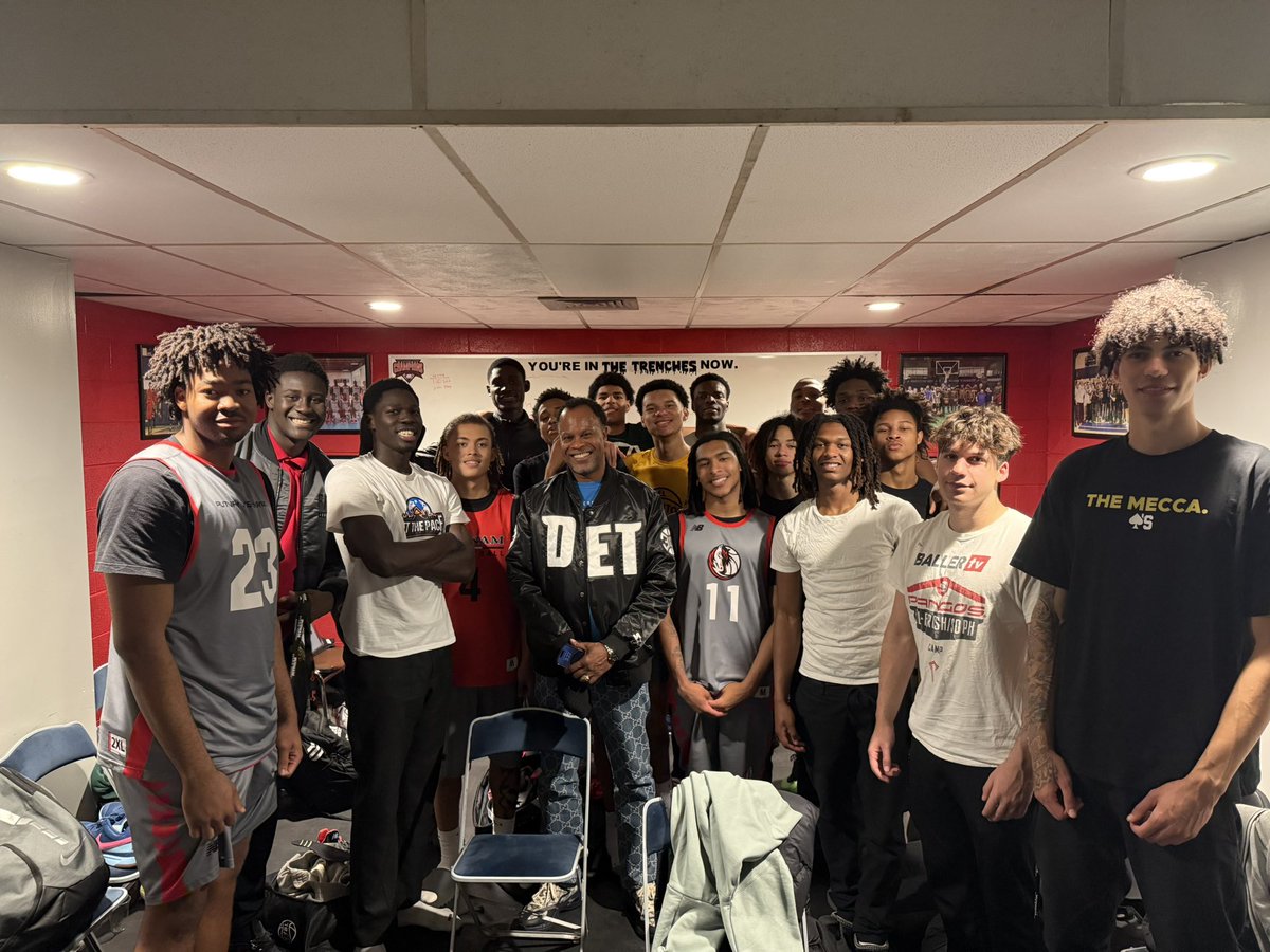 Thank you to family Mr. Simmons for stopping by to watch practice and talk to our guys about the Putnam Science culture! We are ready!!!