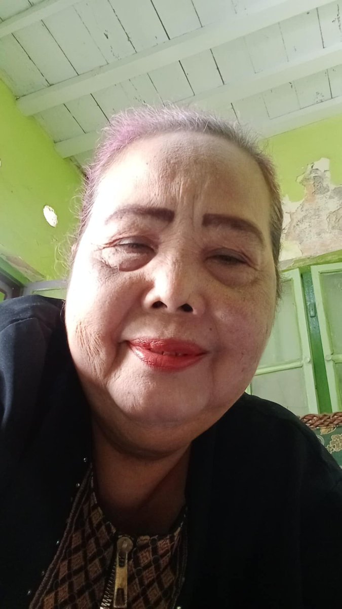 IsmatRifai's tweet photo. Mantap tap tap..sampai lemas...
Hahaha...mksh Bunda Nasiroh roh... https://t.co/KesbRDCRpu