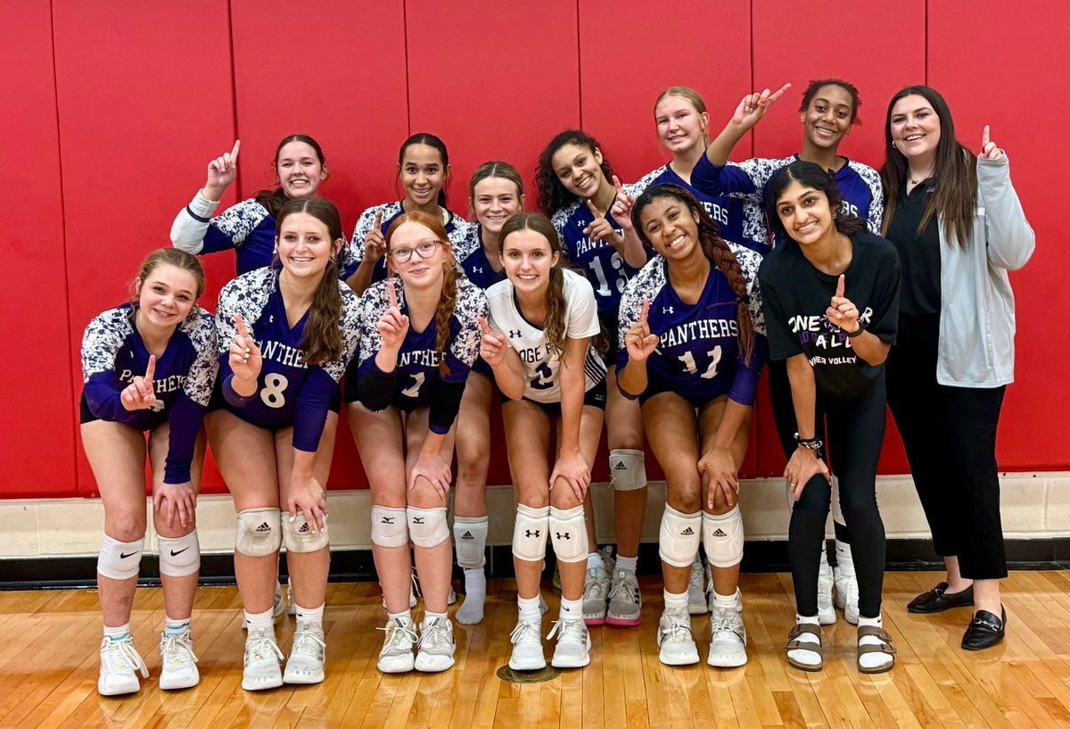 Wrapped up our last district match with a clean sweep – all 3 teams took home the WIN! Huge congrats to our sub-varsity teams on an incredible season! 9th and Varsity both went undefeated at 13-0 to win districts, and JV finished strong, tying for 1st with a 12-1 record! 

Next