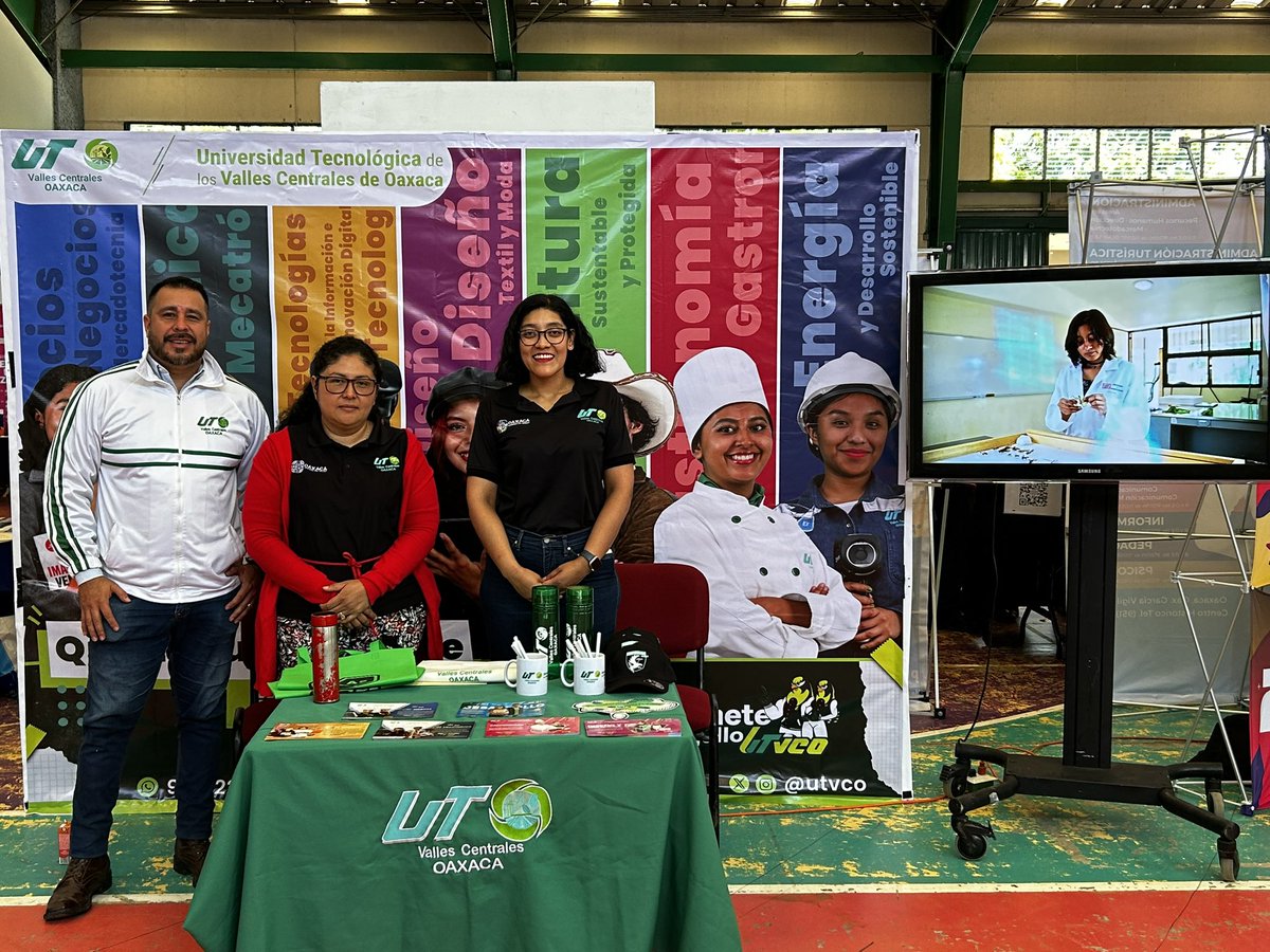 utvco's tweet photo. 🎉 Hoy, asistimos a la Feria Vocacional 2024 del CBTis 26, en San Felipe del Agua, donde pudimos compartir información acerca de nuestras carreras 🏫 y todos los beneficios de estudiar en la #utvco 🏫
#LoTienesTodo
#CreemosEnTi
#SomosHalcones🦅 https://t.co/wsbVo93Roj