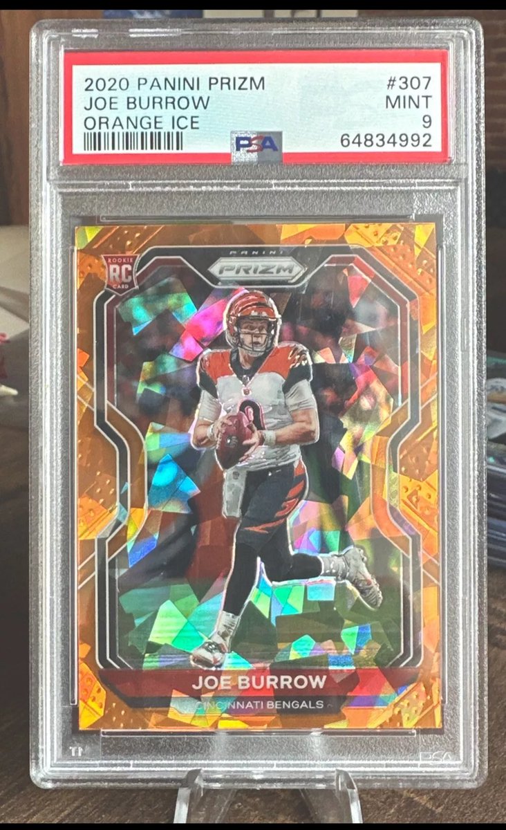 BarryBlueCards's tweet photo. @TheHobby247 1st follower!! Thanks!

100% seller rating on eBay trying to avoid fees and have some fun.

Few available cards to get things started!

RT would be much appreciated https://t.co/i0eCrv6jYn