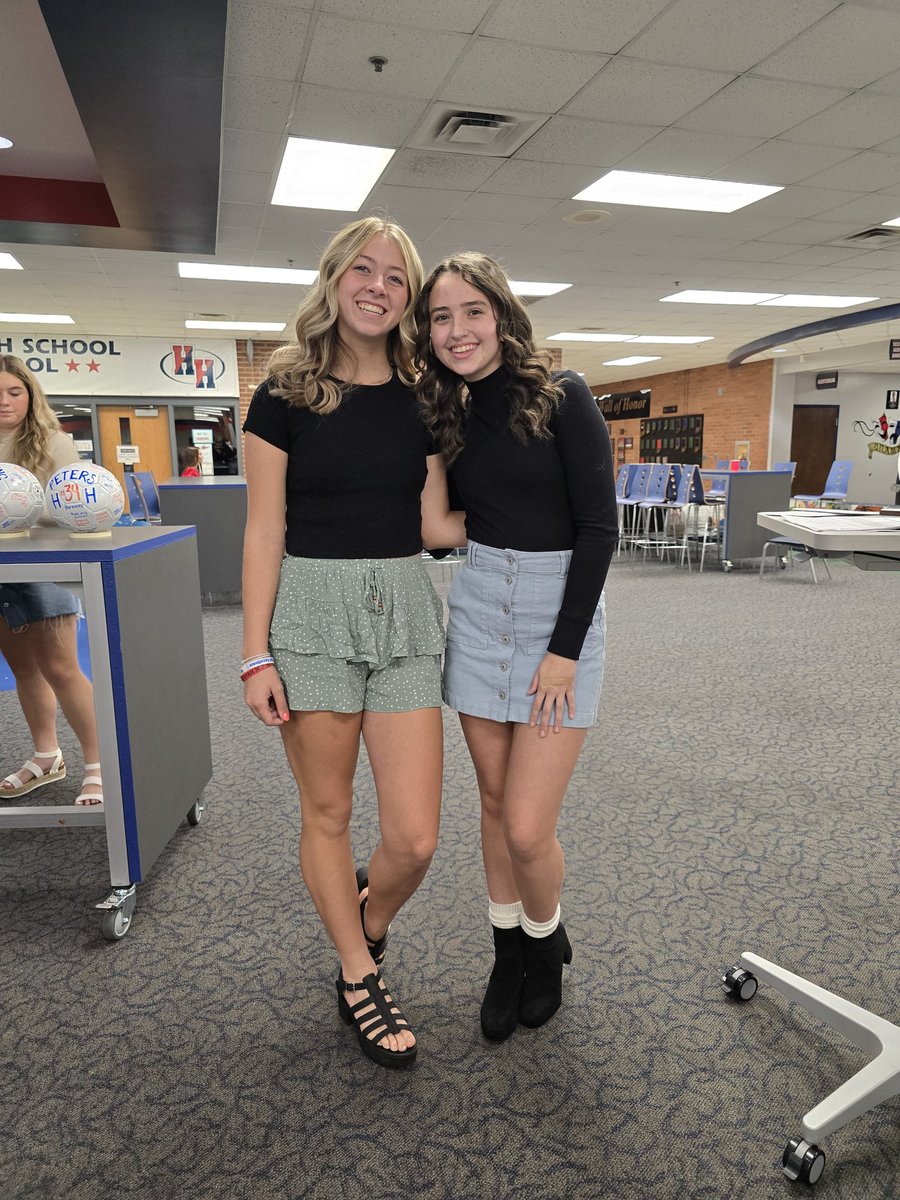 BegleKenzie's tweet photo. We had our Soccer Banquet tonight.  I lettered all 4 years, and received Academic All Conference honors.  Going to miss this team. https://t.co/CGei2DzsUm