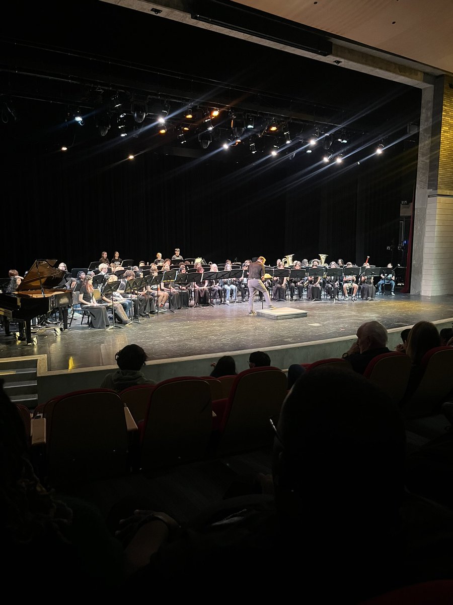 Alessandra Mercon tweet media