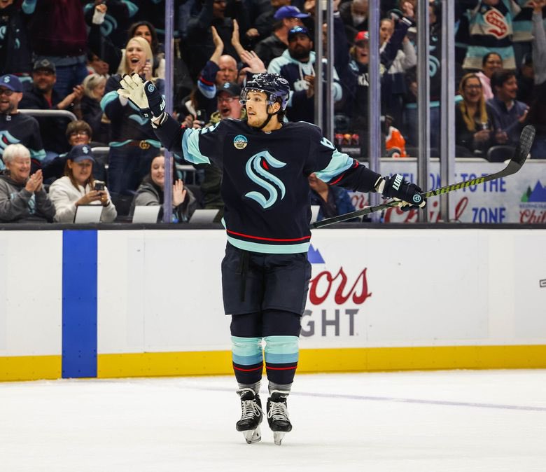 Hockey Indigenous tweet media