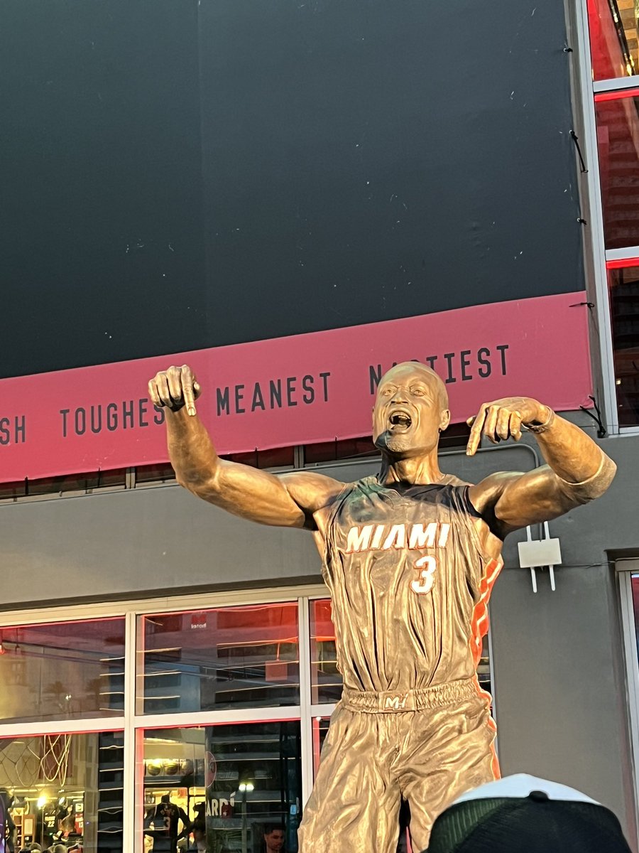 KjStanley03's tweet photo. This was pretty cool..happy to make it back. https://t.co/8lObZKkfmk