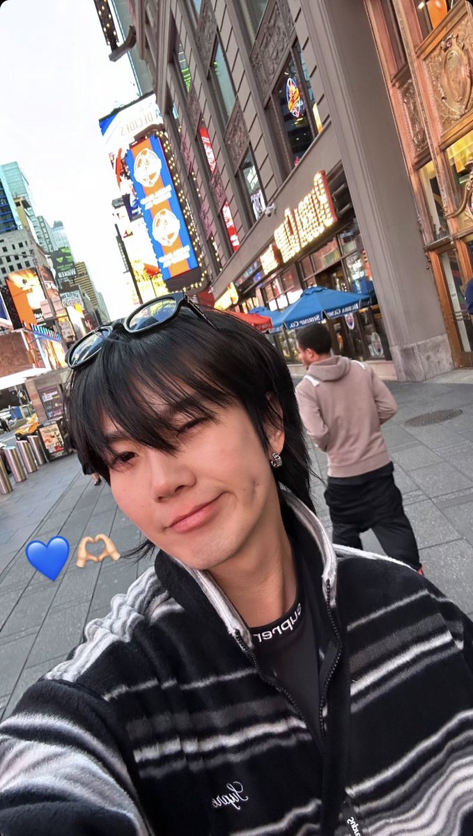 🌤️ Happy Day หากสิ่งที่ควรอยู่ใกล้คือความสบายใจ สิ่งที่เราควรอยู่ด้วยคงเป็นเธอนะ..บิว🤭🤭🤭น่ารัก💙

➡️ vote for our Biu 💙

🎯 50 replies = 50 votes

I vote <a href="/JakeB4rever/">BIU.</a>
#NETIZENSREPORT #BuildJakapan for Asian Celebrity of the Year #ACOTY2024 #ACOTY2024BuildJakapan <a href="/thenreport/">The Netizens Choice Magazine</a>