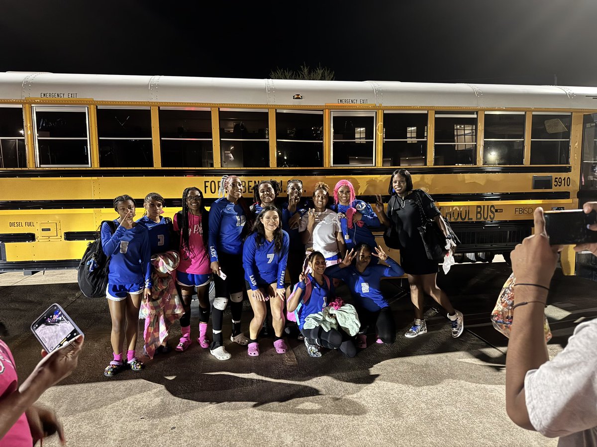 WHSEaglesFB's tweet photo. Congratulations to Coach O and the Willowridge Volleyball Team. Big WIN tonight to clinch a long awaited playoff birth. 
#Class&amp;Character https://t.co/Elfzp66dvK