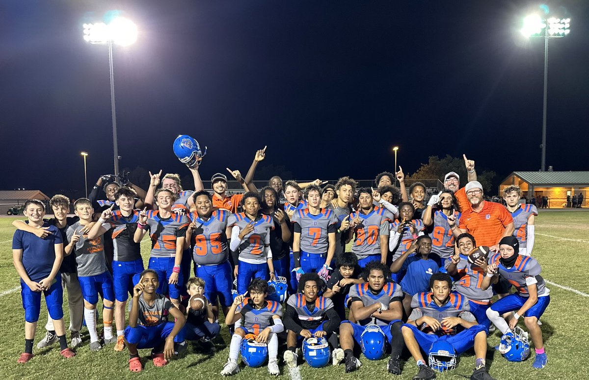 J'Bill Merrick tweet media