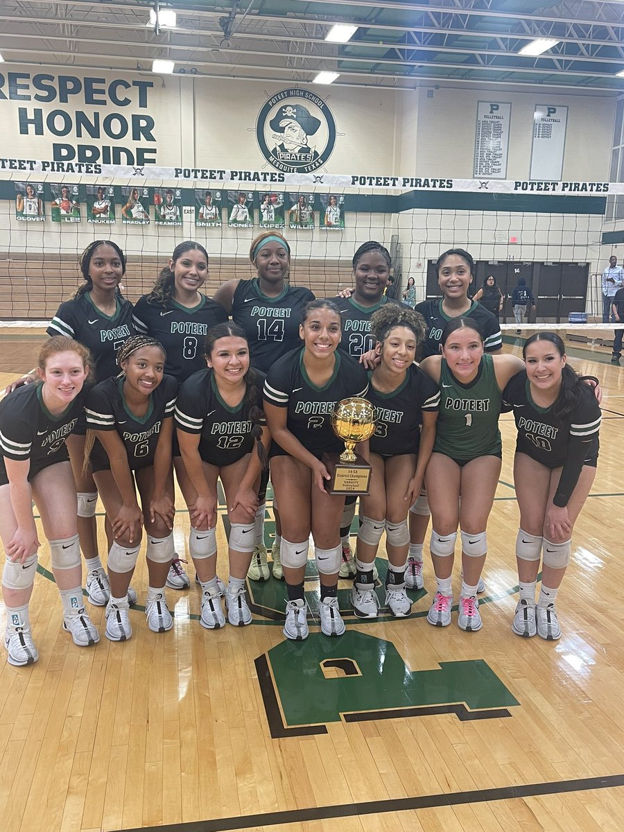 David4Bre's tweet photo. Congratulations! The Pirates are your 14-5A District Champs!!!! https://t.co/lzHH6rKdga
