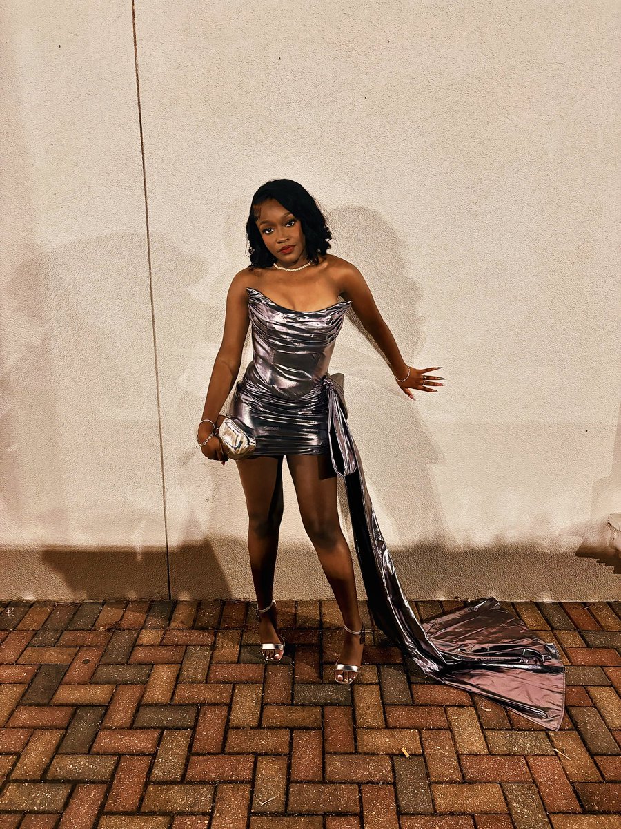 ttianalashae_'s tweet image. Need I say more???? #lasthoco