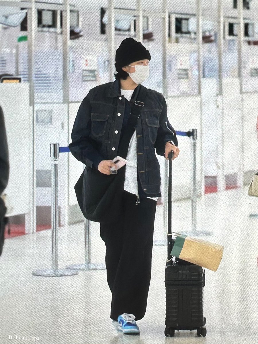 241030 HND

#트와이스 #TWICE #정연 #JEONGYEON