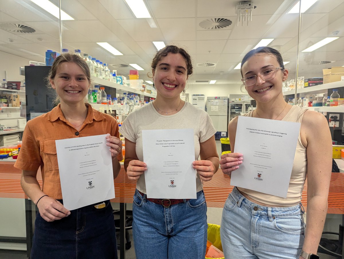 KateGQuinlan's tweet image. In an exciting day for the lab, our three 2024 honours students successfully handed in their theses today! Well done, Cleo, Tahlia & Tia (& your respective joint supervisors @manan_s9, Sergey & @AnnalisePsaila) on reaching this milestone! We are very proud of you. @UNSWBABS