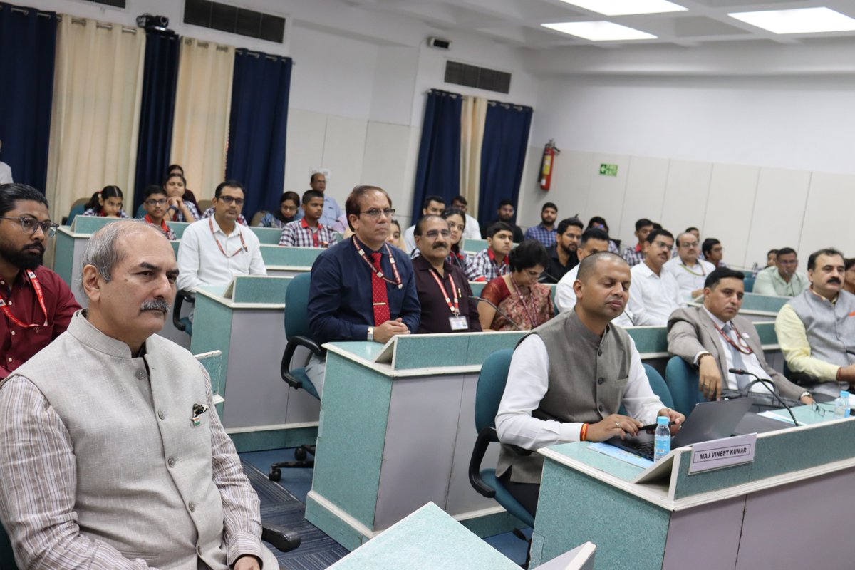 USIofIndia's tweet photo. The National Security Council Secretariat &amp; @USIofIndia  organized the Quad Cyber Challenge to build a safer digital ecosystem! 

With support from @KVS_HQ, students &amp; faculty learned about cyber hygiene, careers &amp; online safety. 

#CyberSecureIndia #DigitalIndia @EduMinOfIndia https://t.co/Yamj5ywo2k