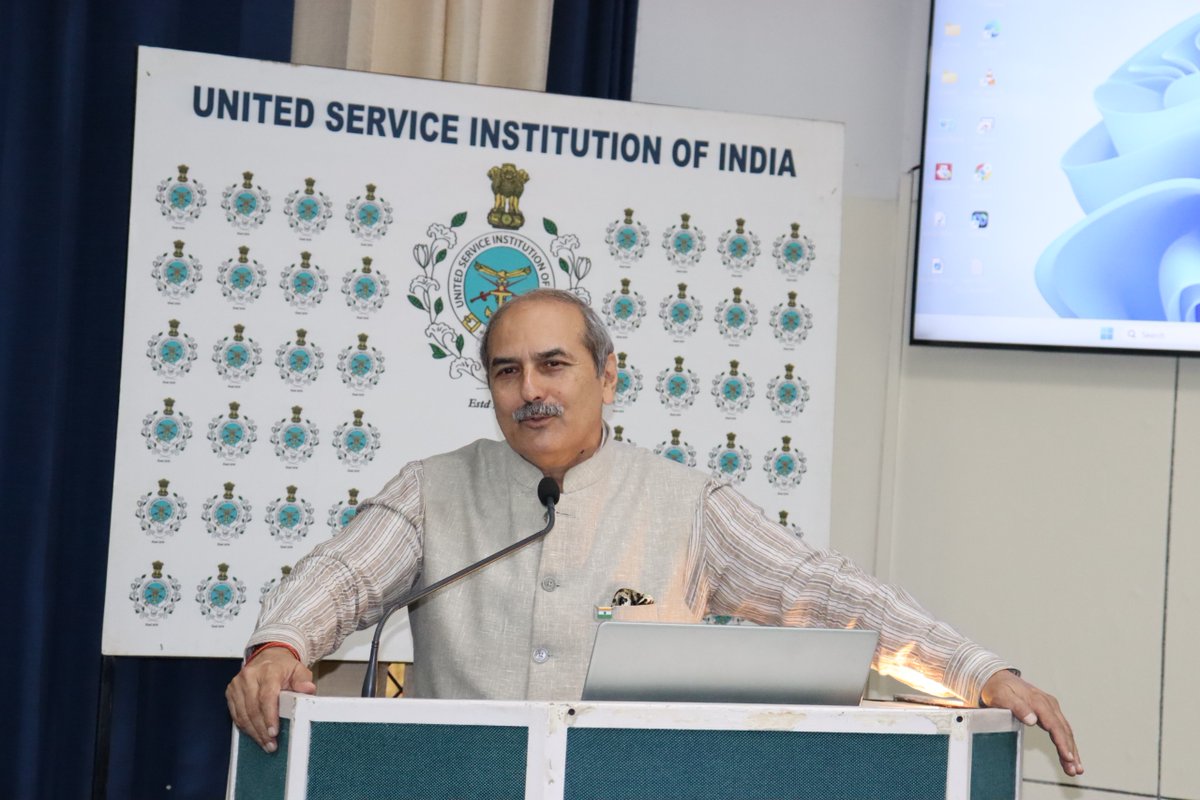 USIofIndia's tweet photo. The National Security Council Secretariat &amp; @USIofIndia  organized the Quad Cyber Challenge to build a safer digital ecosystem! 

With support from @KVS_HQ, students &amp; faculty learned about cyber hygiene, careers &amp; online safety. 

#CyberSecureIndia #DigitalIndia @EduMinOfIndia https://t.co/Yamj5ywo2k