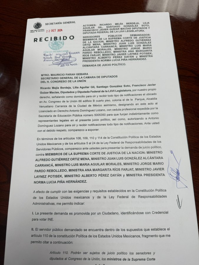 Mike_Oviedo's tweet image. El Partido del Trabajo (PT) presenta demanda de juicio político contra Norma Piña y 7 ministros de la SCJN.

¿Quién está a favor del juicio político?