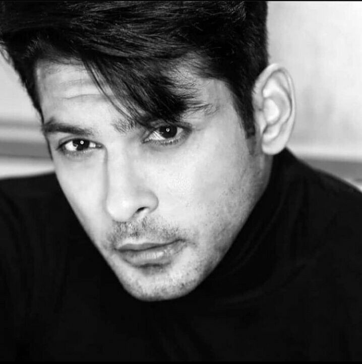.
      Thought Of The Day ✍️ 💭 

Let us THANK 🙏🏻the LORD 🔱🪘 
That you and I are HEALTHY❤️‍🩹
&amp; with my LOVED ones💞
It is not NECESSARY for every TREE🌳to bear FRUITS🍎🍑
the SHADOW☁️of a tree🌳 is bigger gives COMFORT..🤞

#SidharthShukIa #SidHearts

  #ThoughtOfTheDay ✍️💭
.