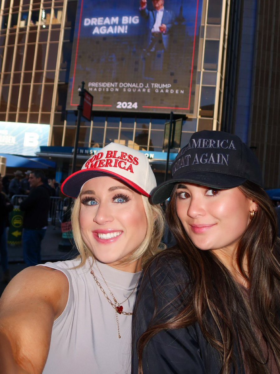 Riley Gaines tweet media