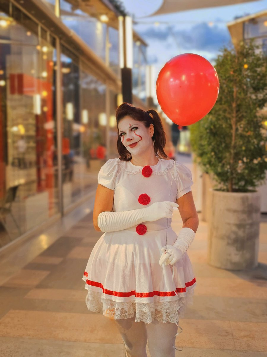 armando_quinter's tweet photo. #pennywise #it #halloween #itmovie #itchapter #horror #stephenking #horrormovies #clown #pennywisethedancingclown #billskarsgard #billdenbrough #pennywisetheclown #beverlymarsh #losersclub #richietozier #eddiekaspbrak #youllfloattoo #art #horrorfan #finnwolfhard #mikehanlon https://t.co/23hPVM5FL4