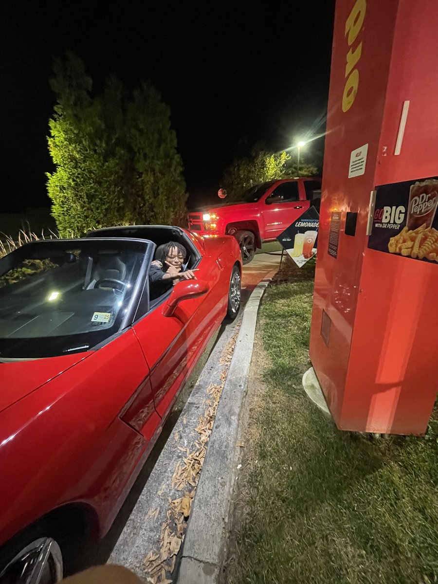 byesemaj's tweet photo. Vette Owner 🤓#C6 #Corvette https://t.co/4UsBw6YqmR