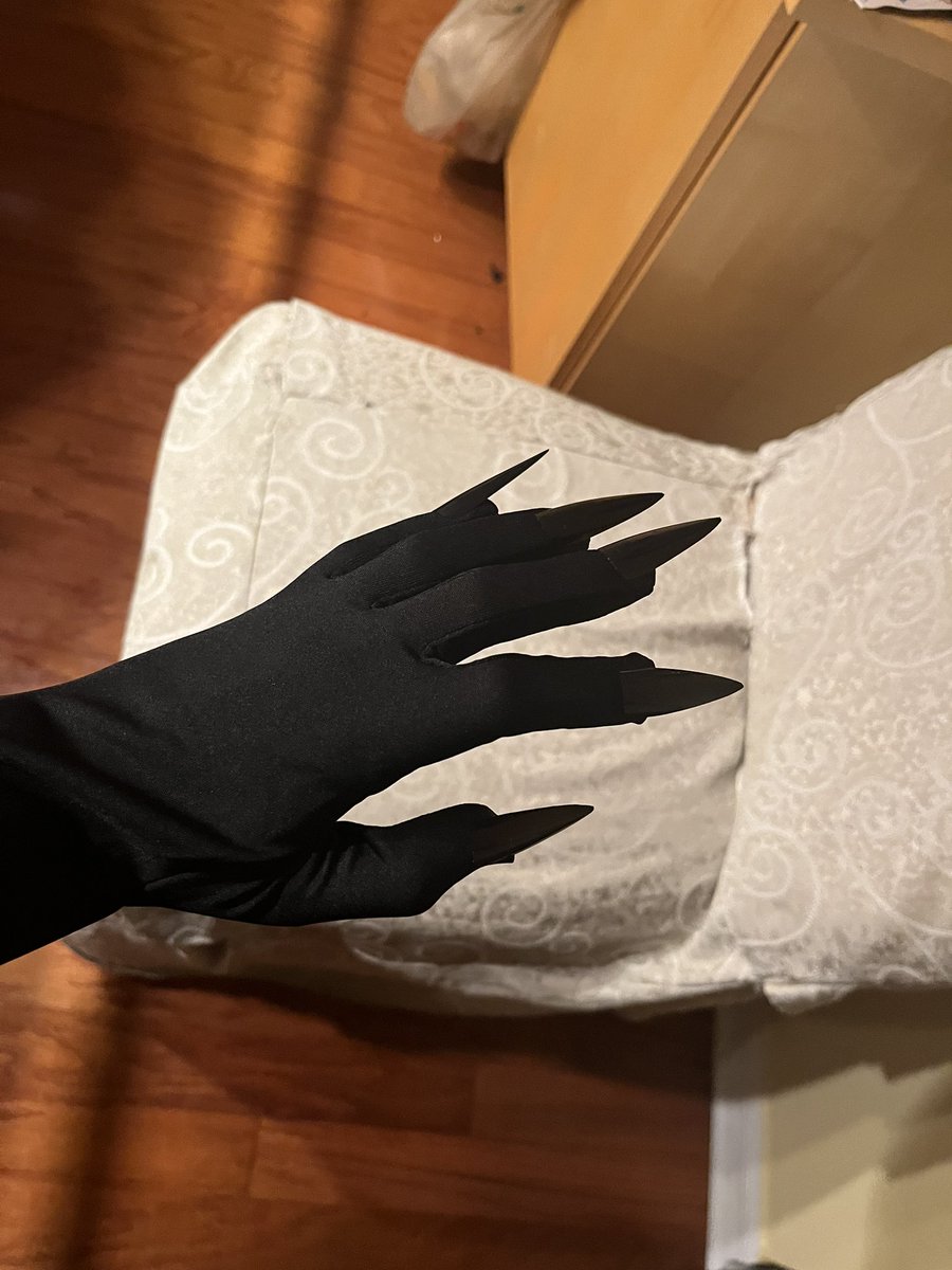 CatOfStarlight's tweet photo. Oh yea- forgor to show the progress here- behold the WIP of my first attempt at a DIY costume/cosplay
:3 https://t.co/DD6vn5PBcA