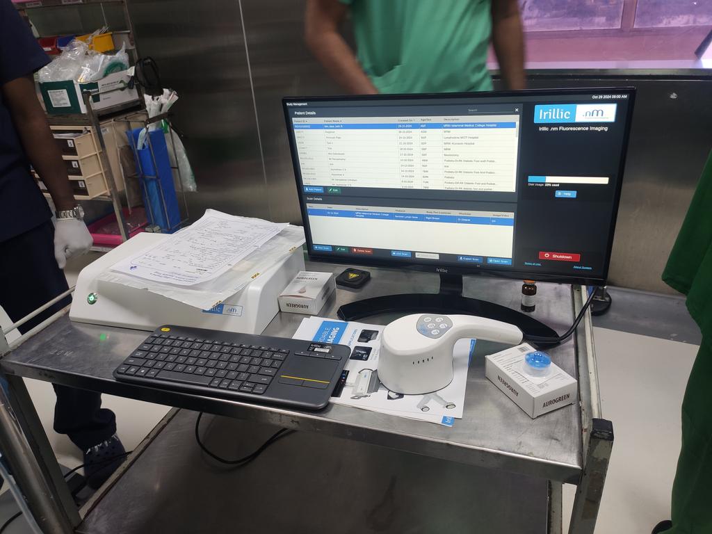 Tweetcd82's tweet photo. Happy to share that we have started sentinel node biopsy based on ICG fluorescence imaging .The results are good. https://t.co/j2ZI0AHxO5
