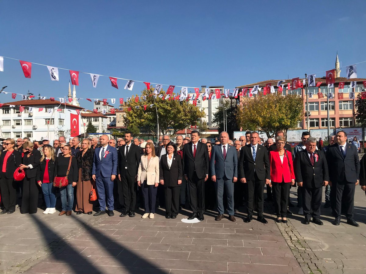 Yaşasın  Cumhuriyet