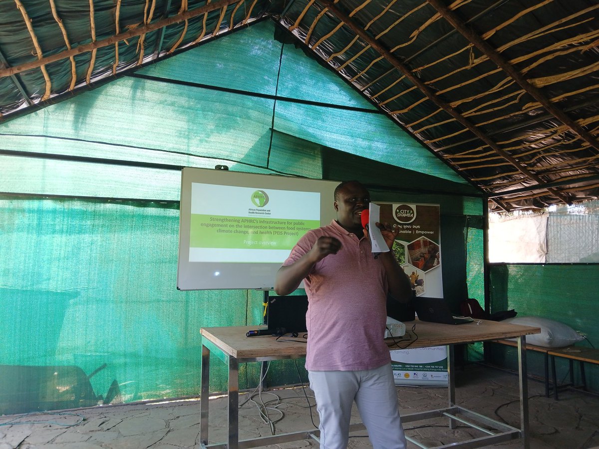city_shamba's tweet photo. Currently,  @d_osogo, a Research Officer under the Maternal and Child Wellbeing Unit at @aphrc giving an overview of the Public Engagement Infrastructure Strengthening (PEIS) Project aiming 2 build capacity and infrastructure of CoGs to engage their communities for sustainability https://t.co/mS6snf8pxf