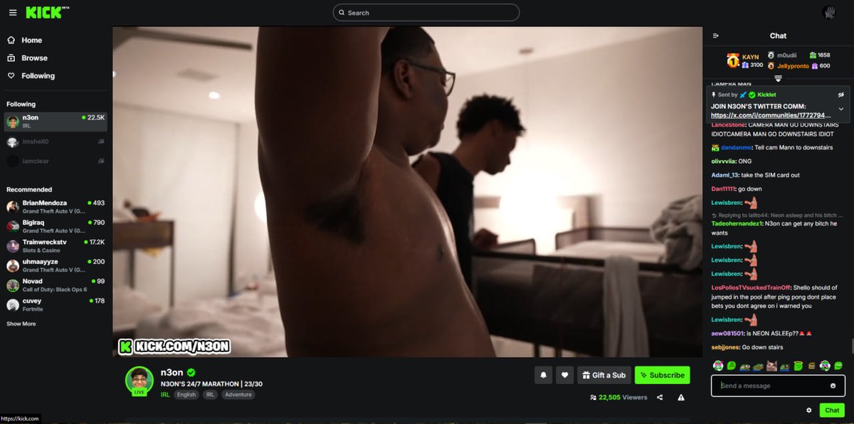 confrunted's tweet photo. @shellis0 oh dear "imshell0" what a shame to be fucking around on stream and have ur shit leaked to 40k+ people

@shellis0 https://t.co/pYZEBD3bam