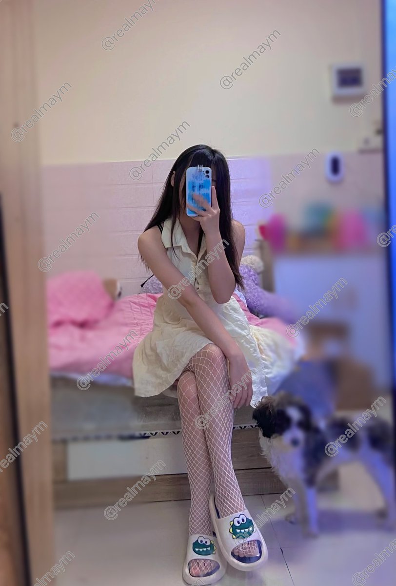 realmaym's tweet photo. 大叔「今天有沒有想我」🤓

小美「我不能想著大叔ㄚ不然腦袋裡面都是馬賽克欸」🤯 https://t.co/rYsZDYmqXf