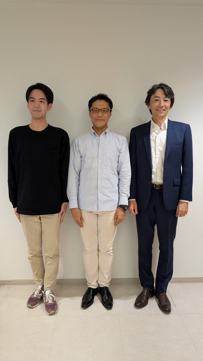 今日の #コスギン質問箱 は「小杉さんは低身長なの？高身長なの