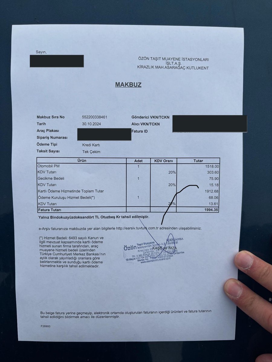 TÜVTÜRK kredi kartına komisyon almaya devam ediyor.