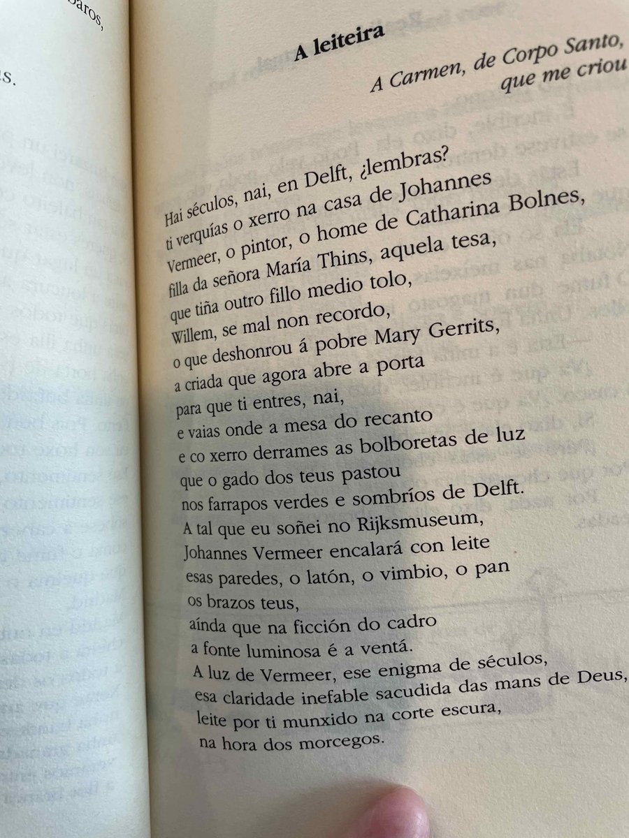 MarilarAleix's tweet image. “A leiteira”, poema de @Rivasbarrs á súa nai en “Costa da Morte blues”. Hai que dar os parabéns a Manuel Rivas e sobre todo ler os seus textos. “Na hora dos morcegos”.