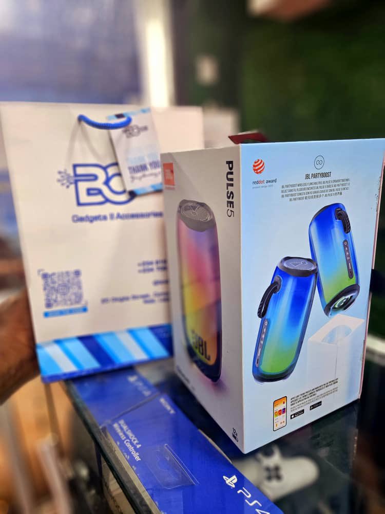 bcshoppinghub_'s tweet photo. JBL Pulse 5
PRICE: N200,000
.
.
.
#JBL #JBLPulse Chidimma, Thursday and Friday, Alex, Rodri, Vini, Amorim, Made in Lagos https://t.co/f98UgGCnRY