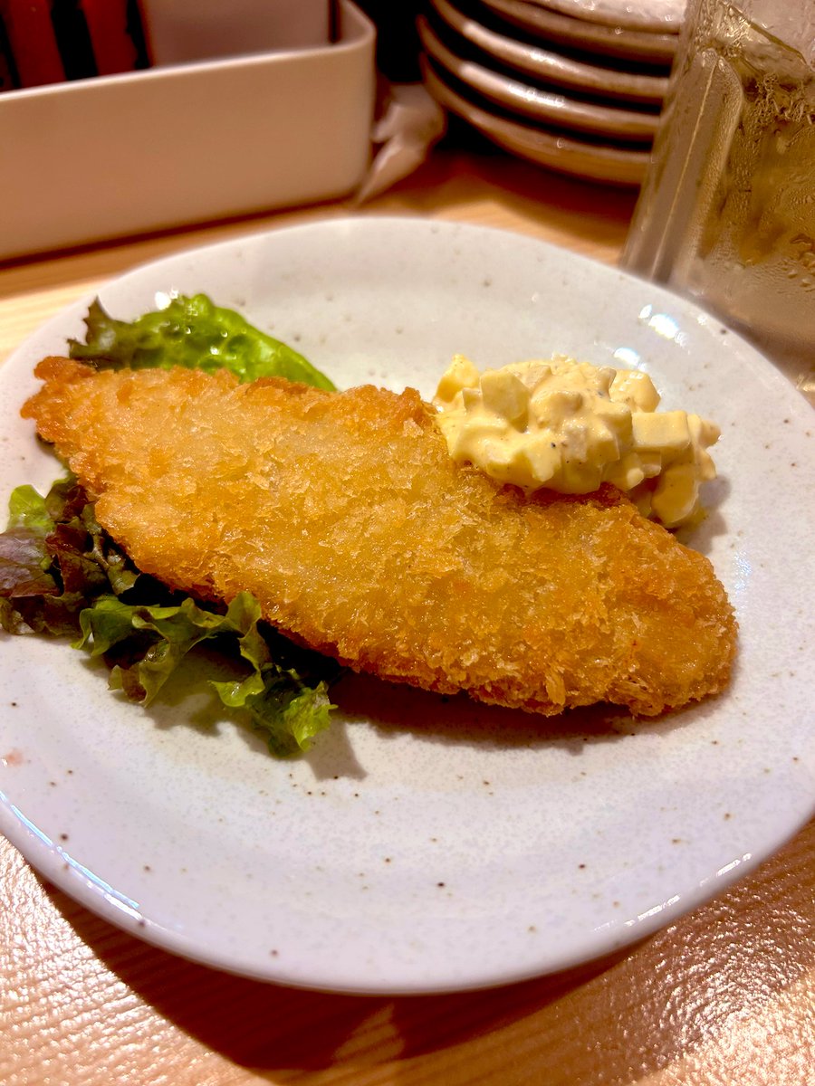chiitaro_c's tweet photo. 安定のスタンドデコピンさん🍺

入り口でYouTuberのみのすけさんとバッタリ🤩

#西成
#スタンドデコピン
#立ち飲み https://t.co/Jiej4Xoluv