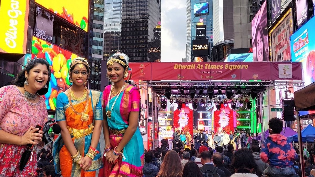 🇺🇸JUST IN: Public Holiday announced on Diwali in US' states for the first time

Joe Biden lights diyas in White House

Pennsylvania, Texas, and New York recognize Diwali Festival, marking the biggest celebration to date.

#USA #WhiteHouse #DiwaliCelebration #Diwali #Diwali2024