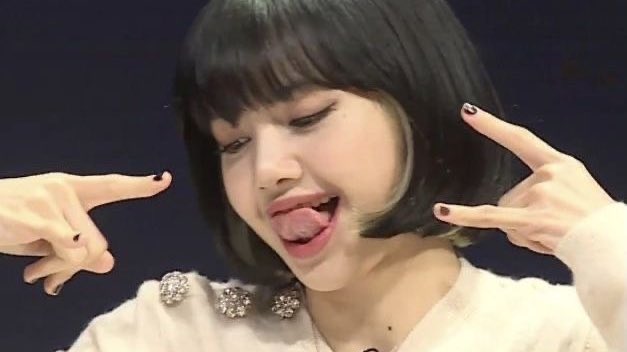 ⠀⠀ 

#I_AM_PRETTY so I listen to:
⠀⠀ my guts, yuh. trust yourself the most. 

⠀⠀