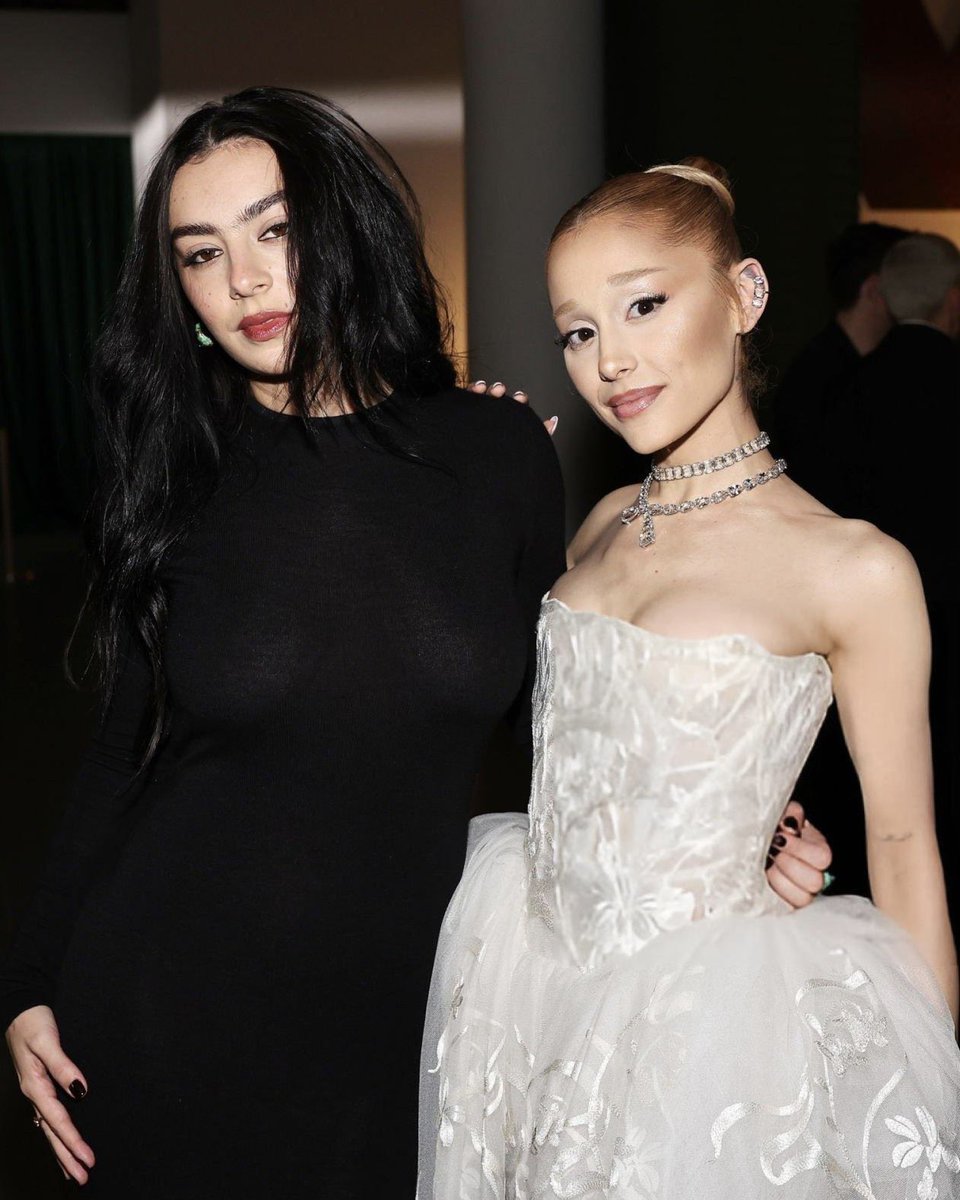 CHARLI XCX WITH ARIANA GRANDE!