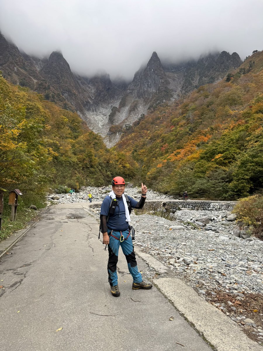山に取り憑かれた2人のクライマーを撮影するために谷川岳一ノ倉沢に行ってきました。が、道中危なすぎて撮影どころではなかった。。。何にも撮れてません。。