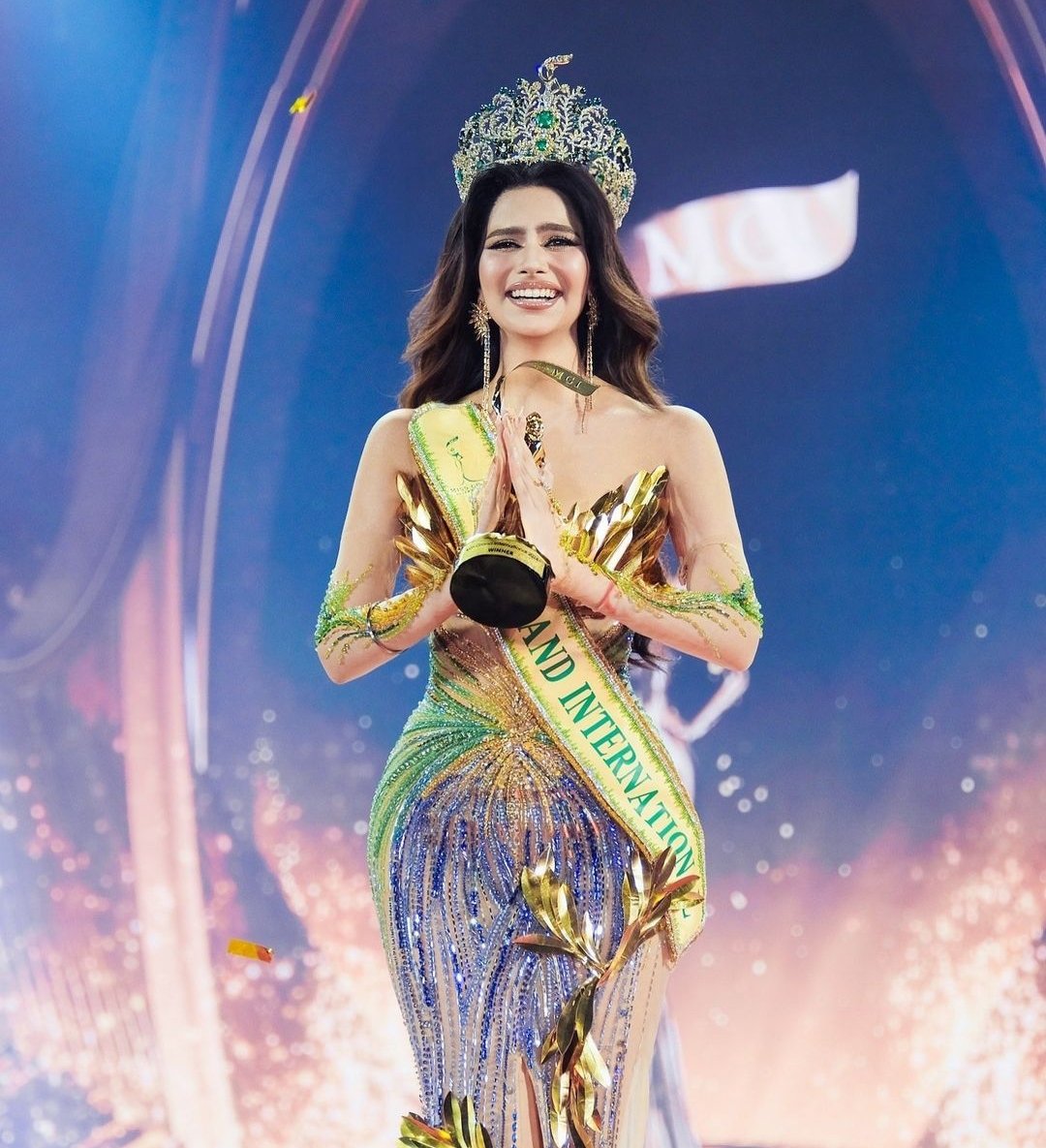 _toxichumain's tweet photo. 🚨 Congratulations, Rachel Gupta, for winning Miss Grand International 2024 for India. 🇮🇳👑

Queen 👑               World Queen 👑 https://t.co/eMjeTZ030I