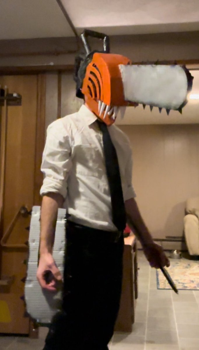 cIoudius's tweet photo. #chainsawmancosplay for ComicCon in Providence this weekend https://t.co/nIdkN1hSPa