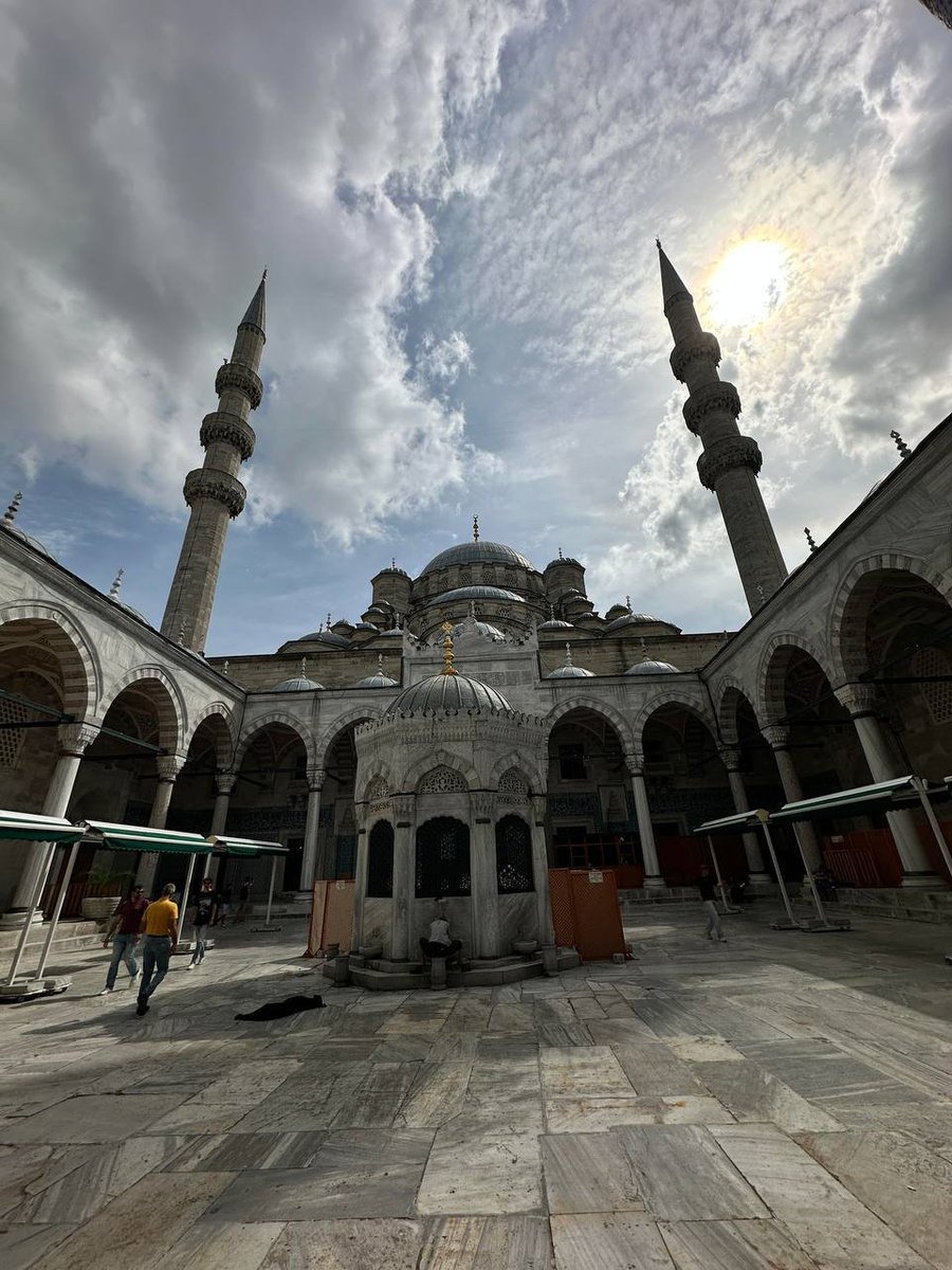 BlitheBernal2's tweet image. Türkiye&apos;s scenery is also very beautiful